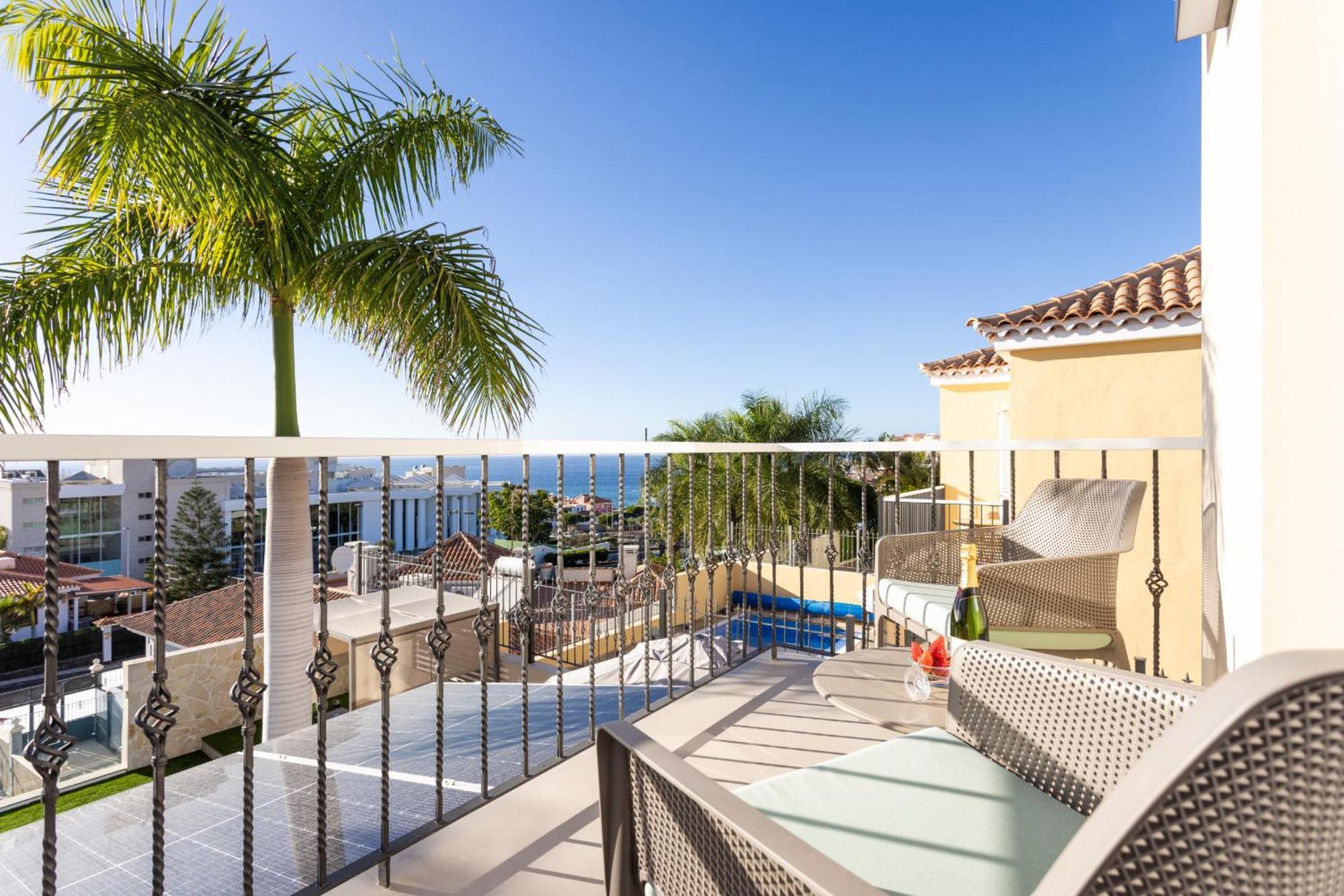 Vista Al Mar Villa *